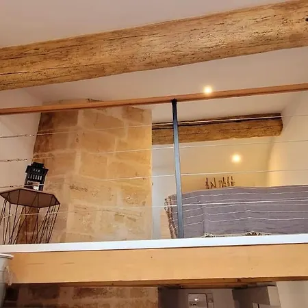 Grand Studio De Charme Au Coeur De Et Wifi Apartamento